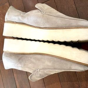 Vince slip on suede platform shoe size 9